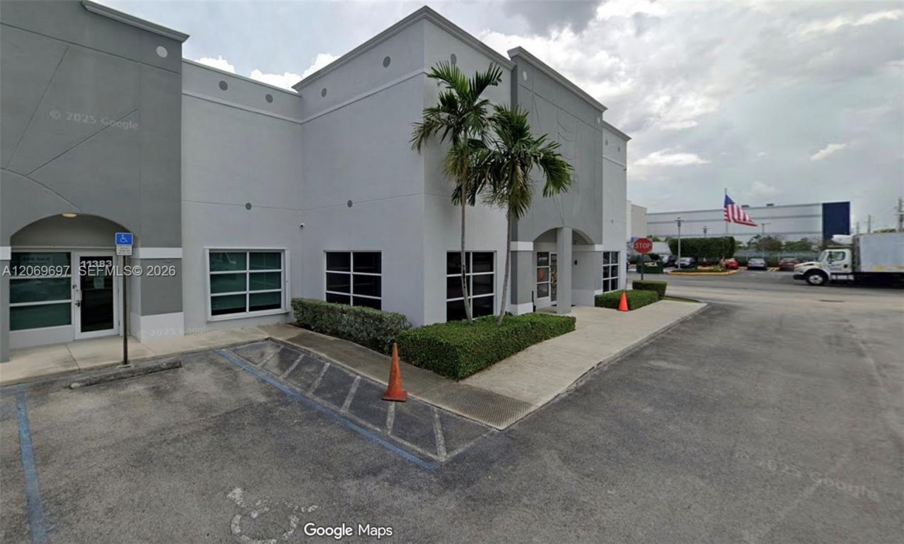 11383 NW 122nd St , Unit 9, Medley, FL 33178 Photo
