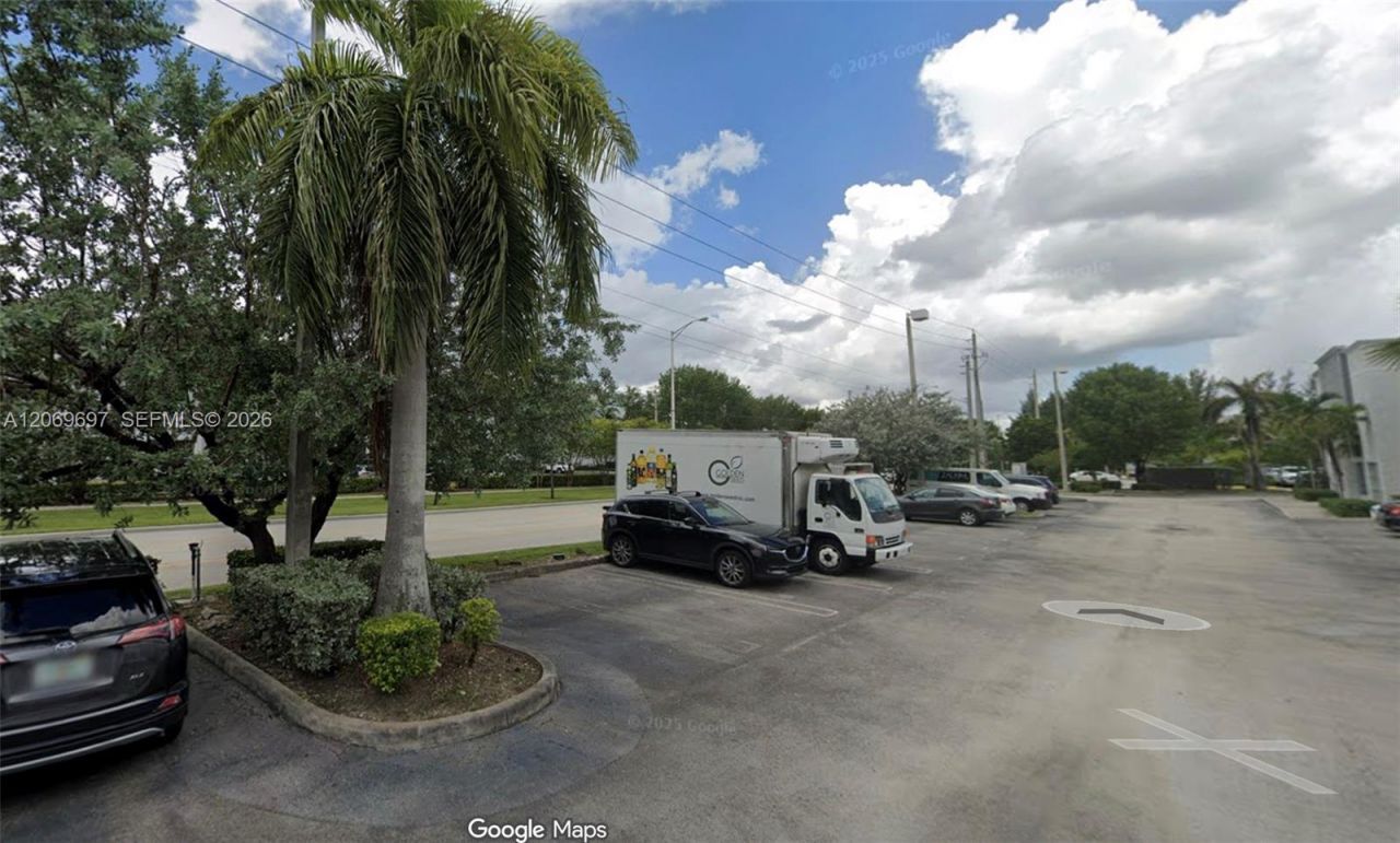 11383 NW 122nd St , Unit 9, Medley, FL 33178 Photo