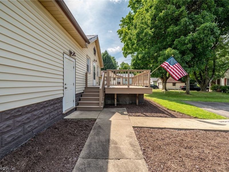 3804 Eigen Street , Youngstown, OH 44515 Photo 9