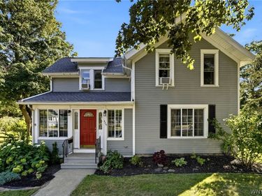 486 Pleasant Avenue, Hamburg, NY 14075