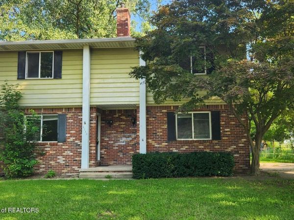 4730/4732 Holt Road, Holt, MI 48842