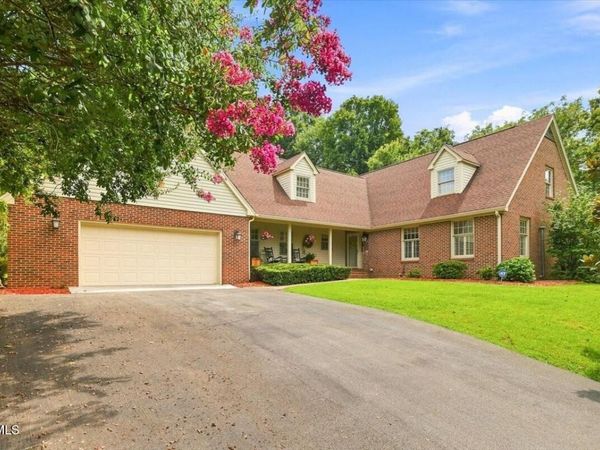 710 Westhills Drive, Rogersville, TN 37857