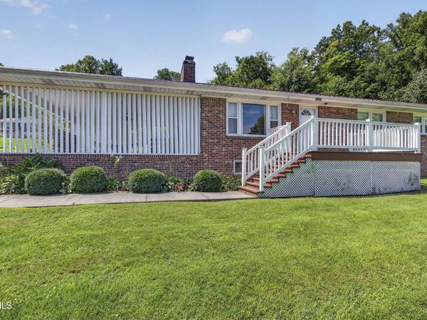 16194 Richardson Avenue, Abingdon, VA 24210