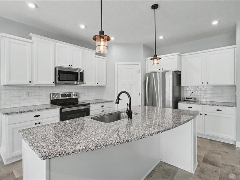 5100 Renaissance Park Drive, Franklin, OH 45005 Photo 10