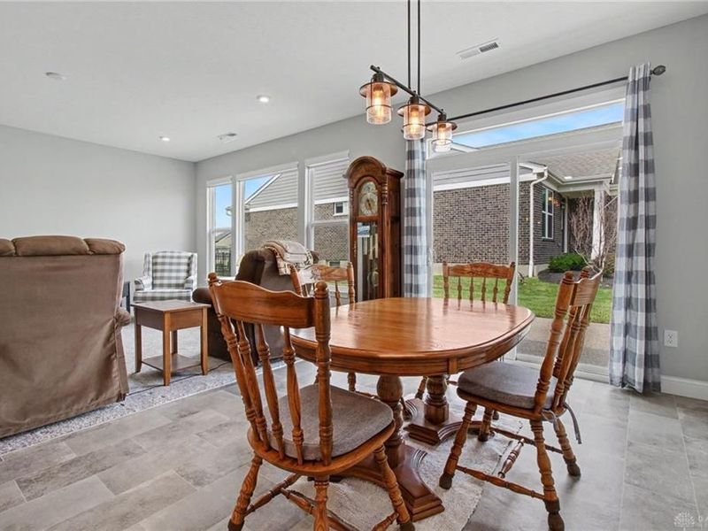 5100 Renaissance Park Drive, Franklin, OH 45005 Photo 13