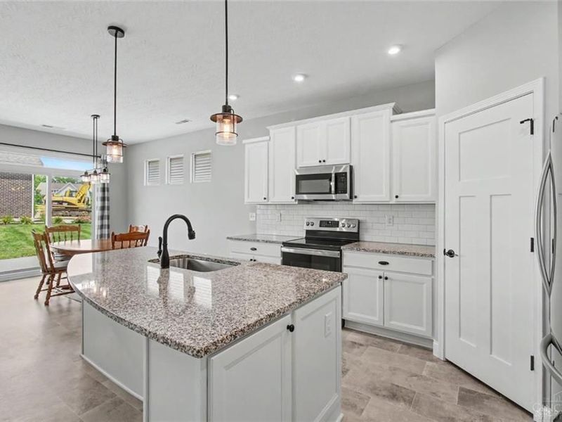 5100 Renaissance Park Drive, Franklin, OH 45005 Photo 16