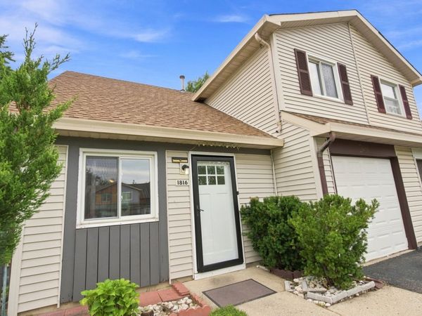 1816 Whitney Drive , Hanover Park, IL 60133