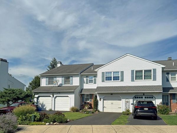 106 HENNING DRIVE , NORTH WALES, PA 19454