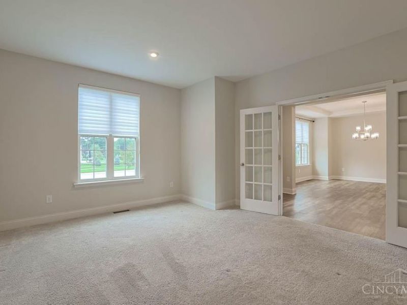 9817 Cross Meadow Drive, Deerfield Township, OH 45040 Photo 6