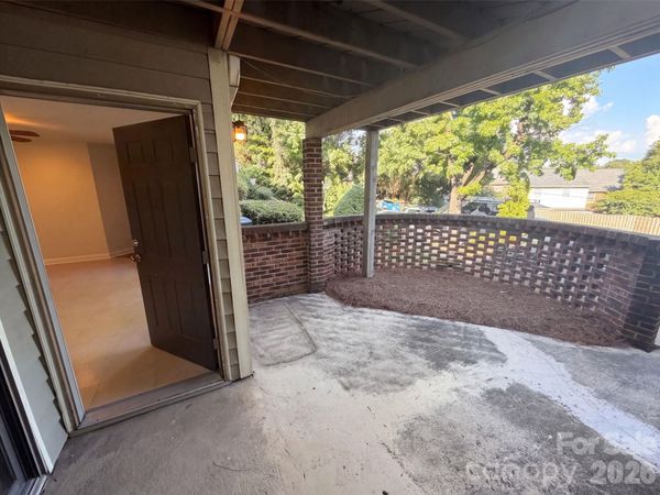1612 Sharon Road W, Unit 61, Charlotte, NC 28210