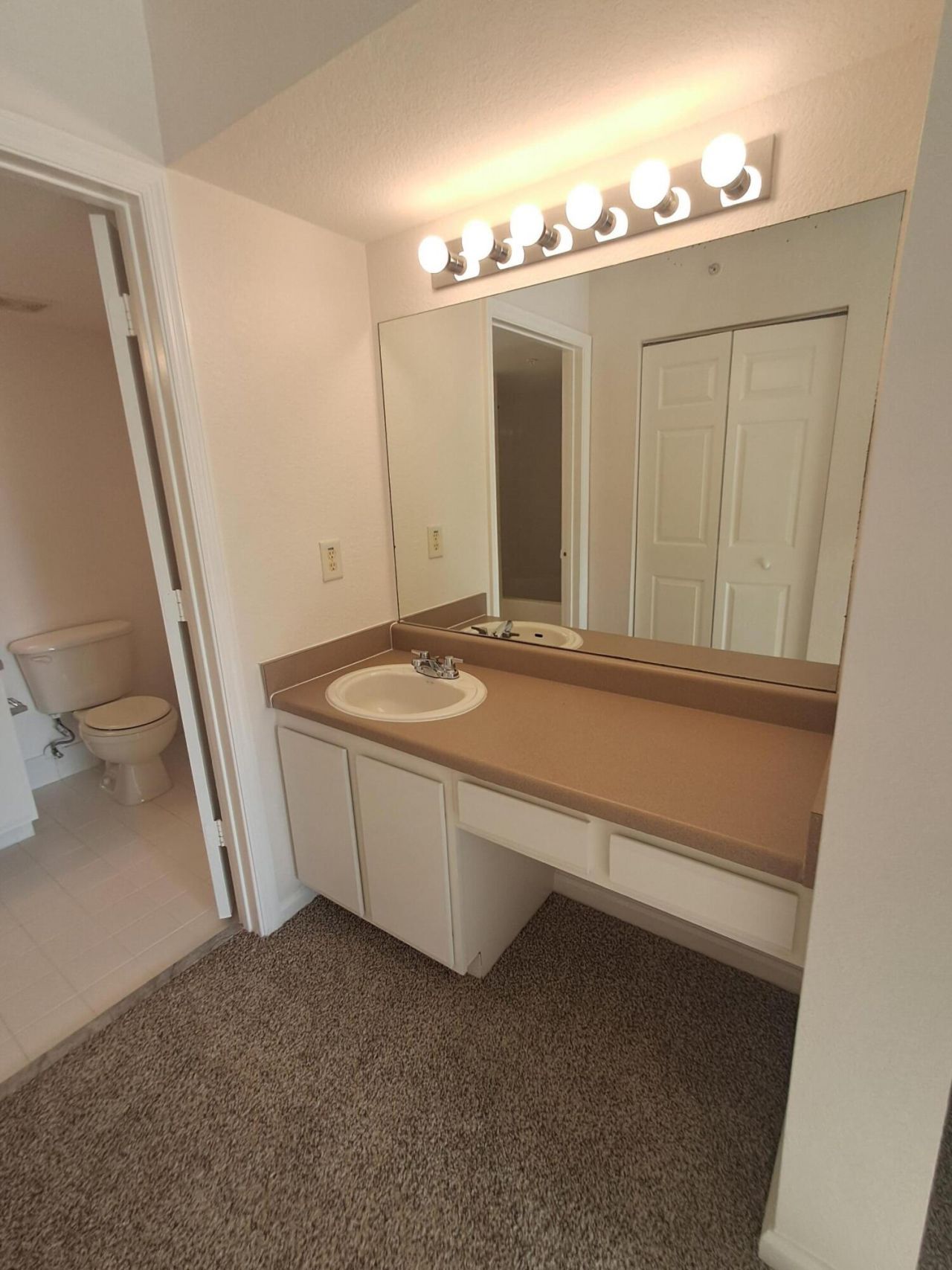 171 SW Palm Drive, Unit 203, Port Saint Lucie, FL 34986 Photo