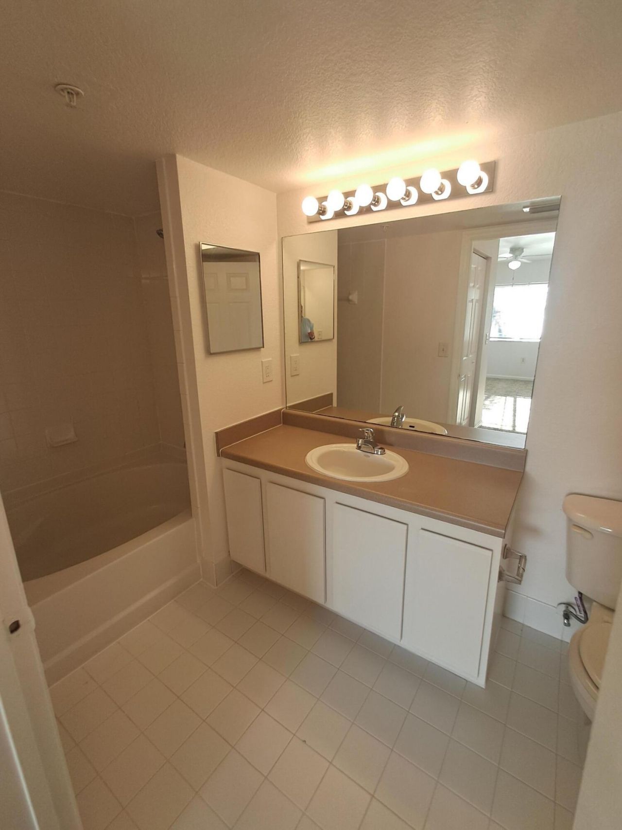 171 SW Palm Drive, Unit 203, Port Saint Lucie, FL 34986 Photo