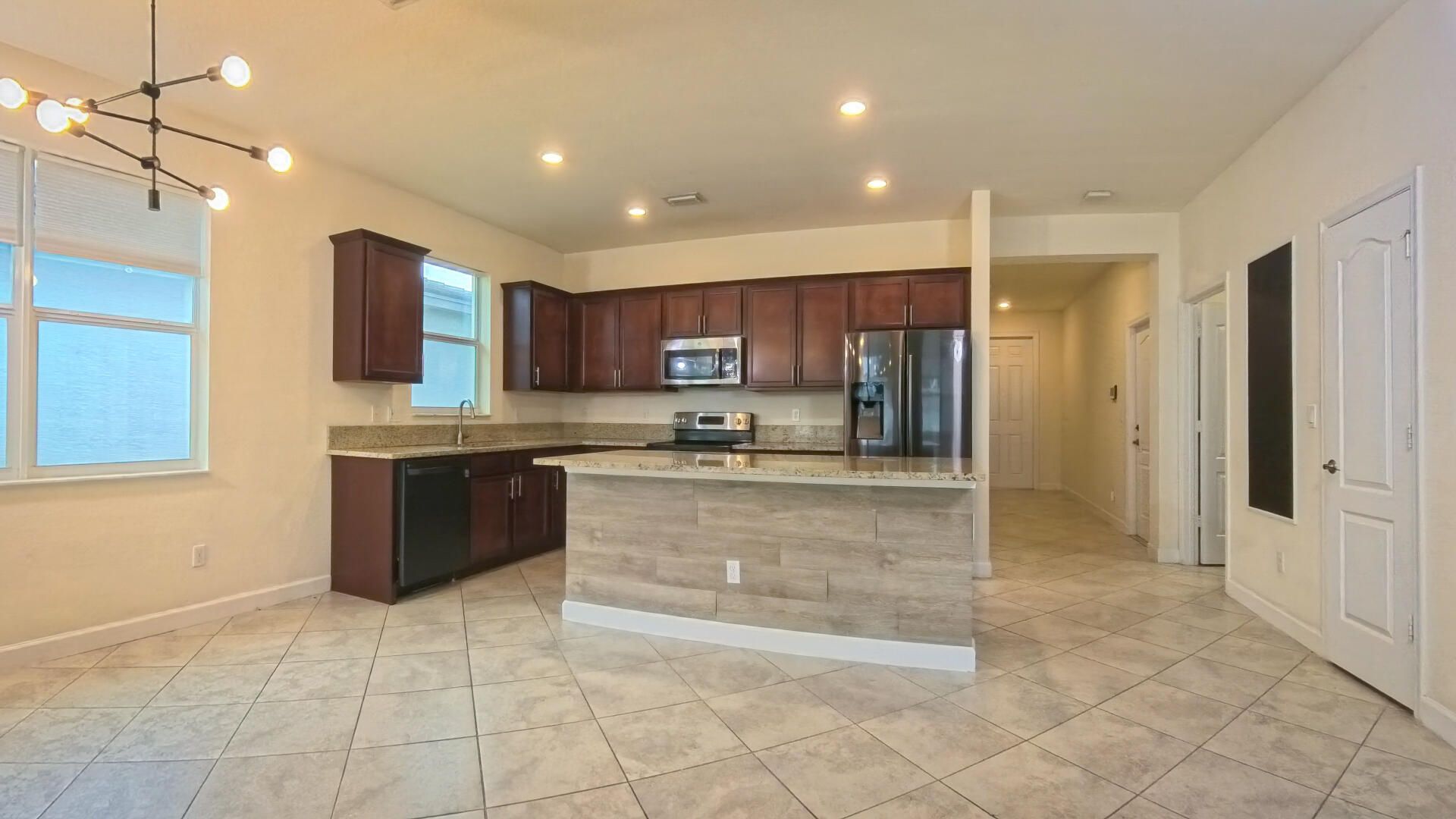 7871 NW Greenbank Circle, Port Saint Lucie, FL 34987 Photo