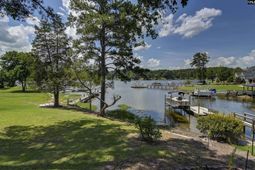 262 Breezy Bay Drive  photo 4