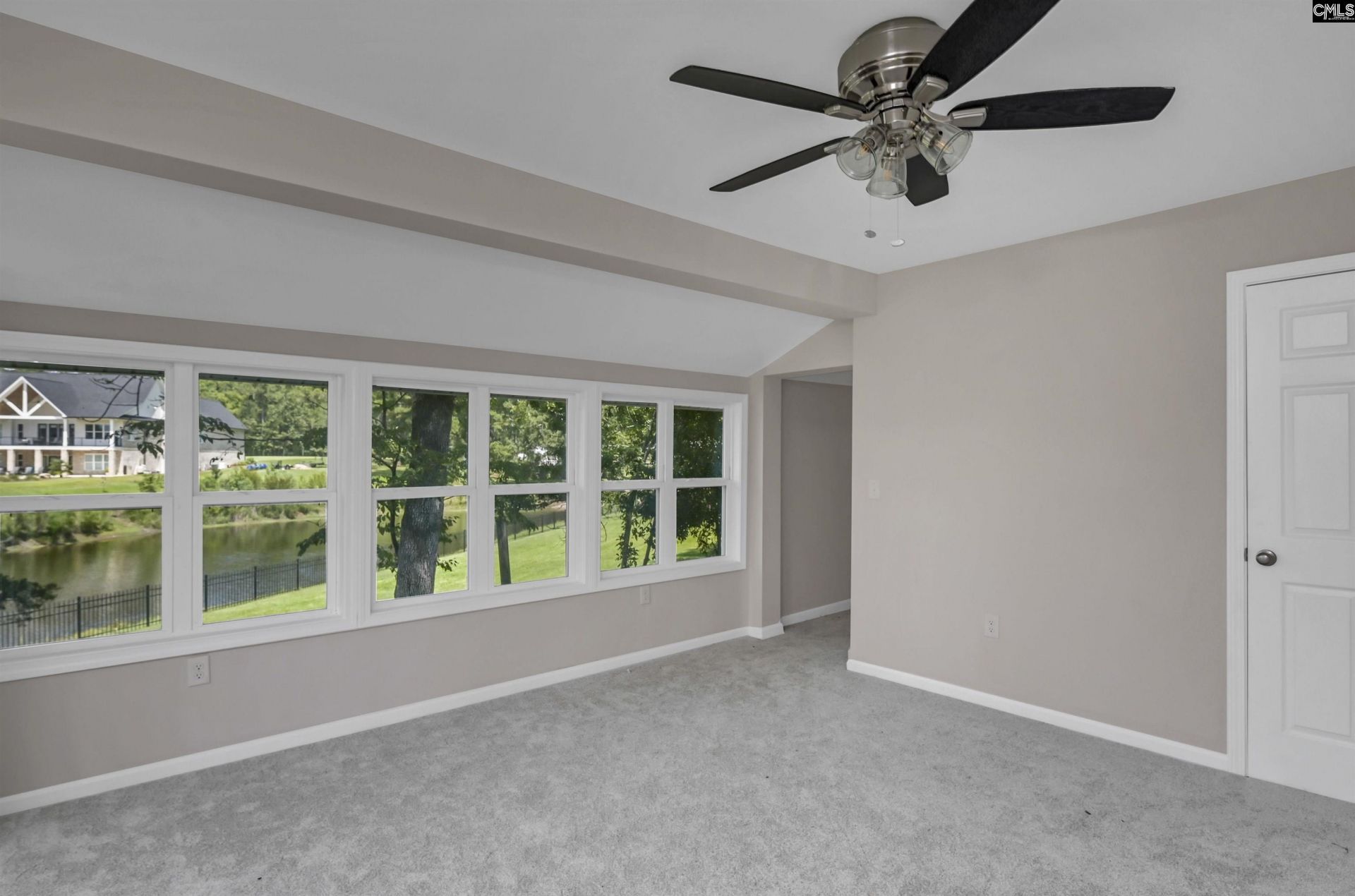 262 Breezy Bay Drive  Photo 29