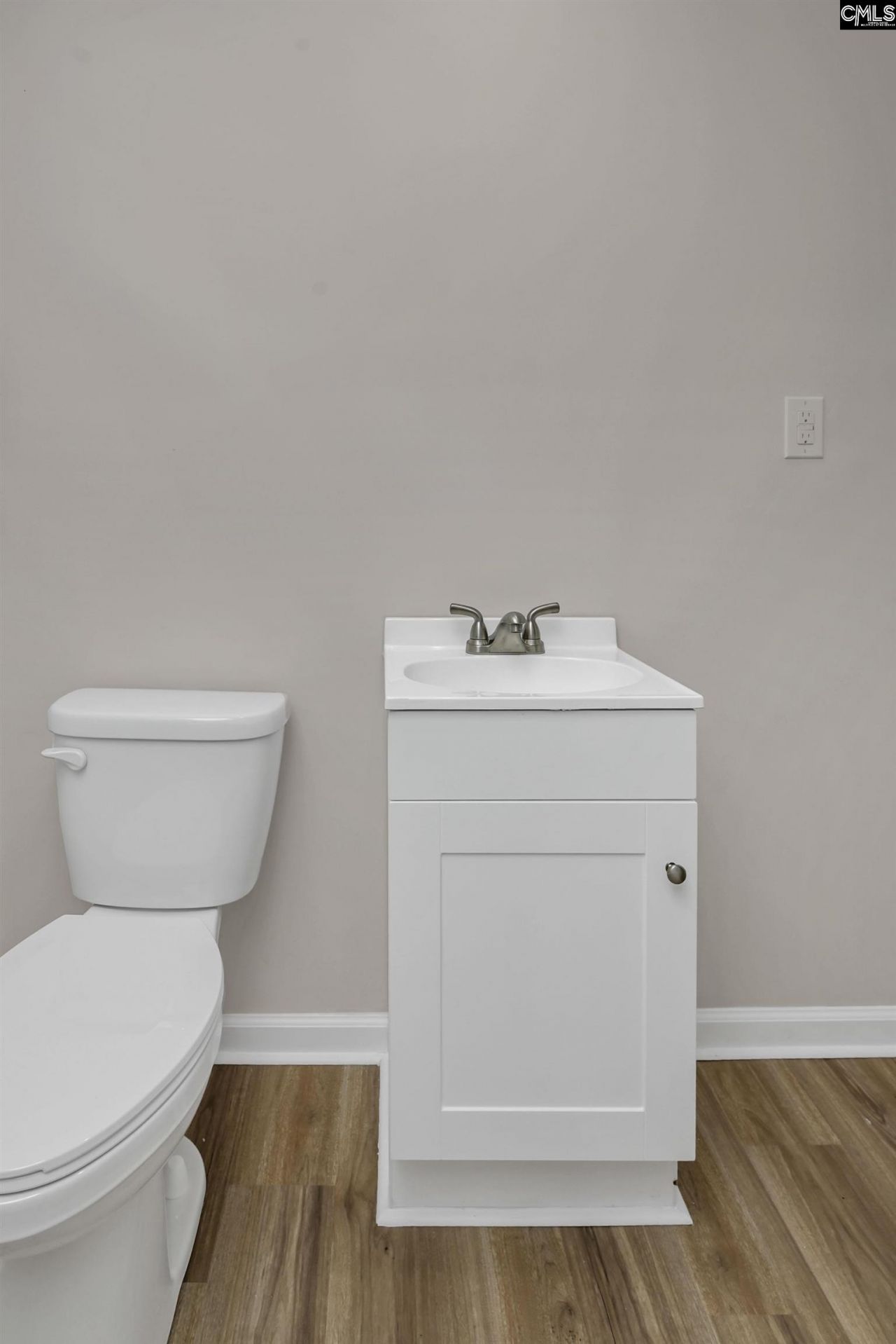 262 Breezy Bay Drive  Photo 39
