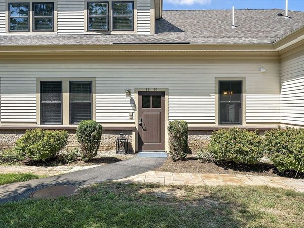 599 Washington St, Unit 12, Pembroke, MA 02359