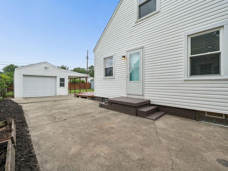 846 E Longview Avenue, Columbus, OH 43224 Photo 32