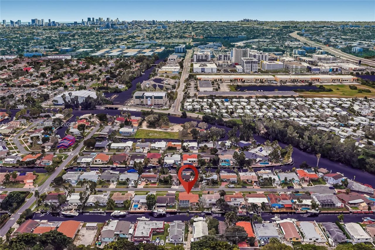 1424 Nautilus Isle, Dania Beach, FL 33004 Photo