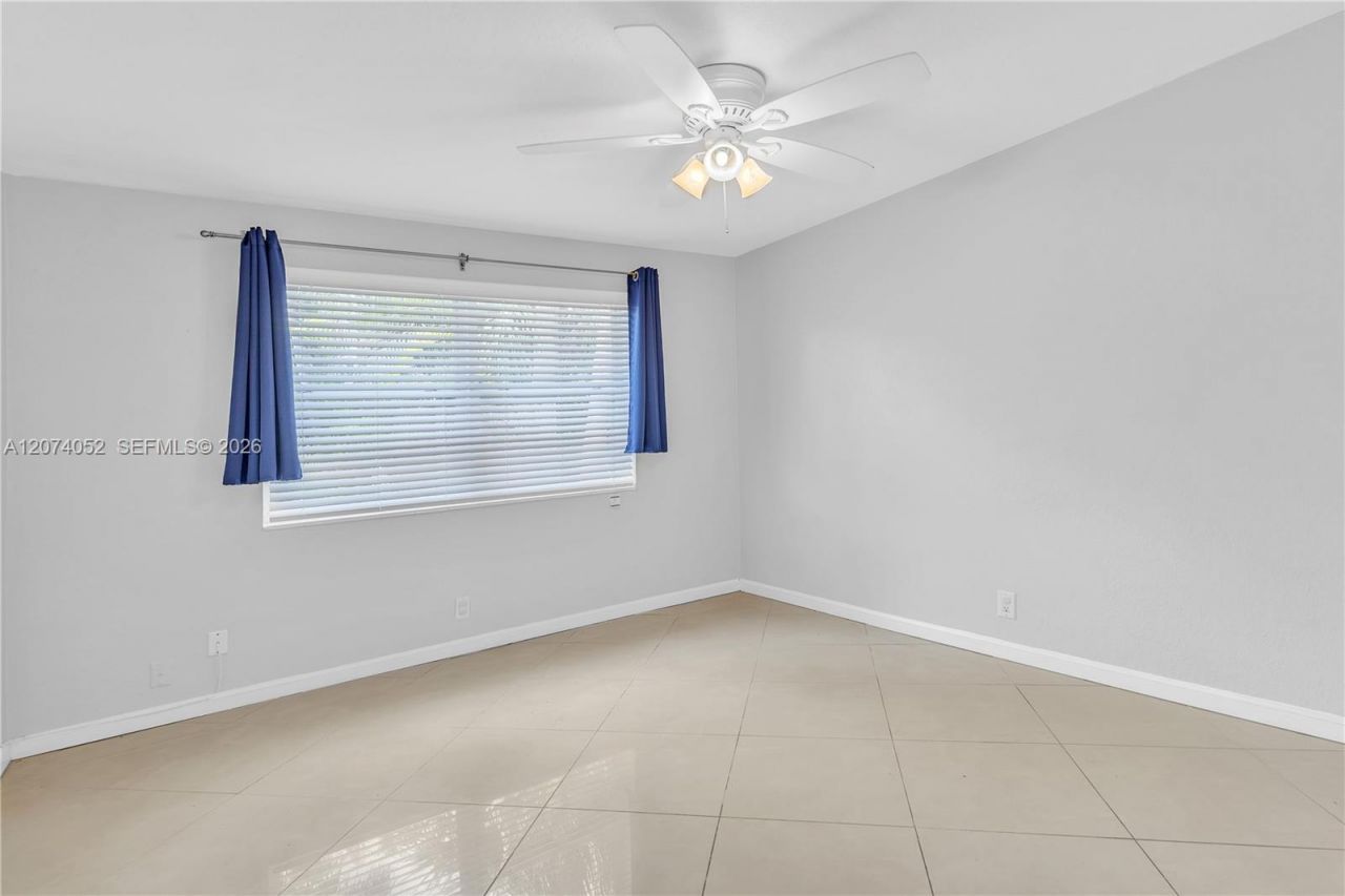 2175 NE 56th St , Unit 103, Fort Lauderdale, FL 33308 Photo