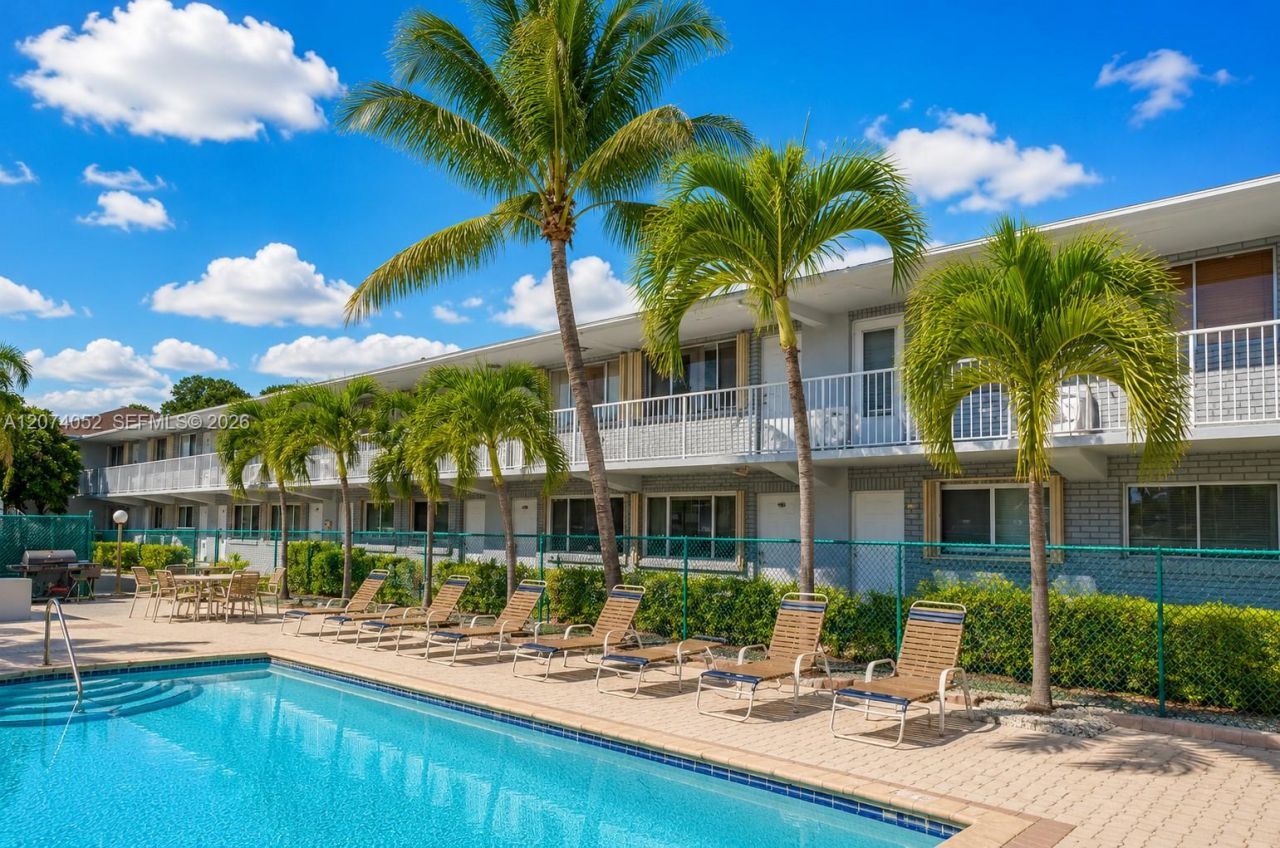 2175 NE 56th St , Unit 103, Fort Lauderdale, FL 33308 Photo