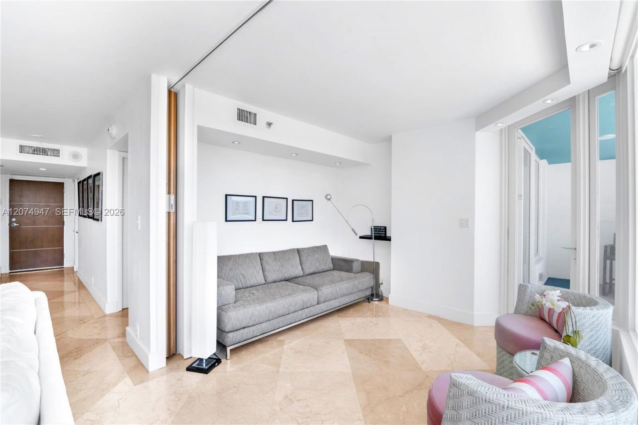 400 S Pointe Dr , Unit 505, Miami Beach, FL 33139 Photo