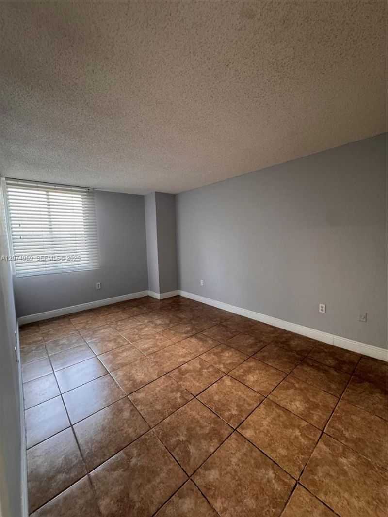 850 N Miami Ave, Unit W-506, Miami, FL 33136 Photo