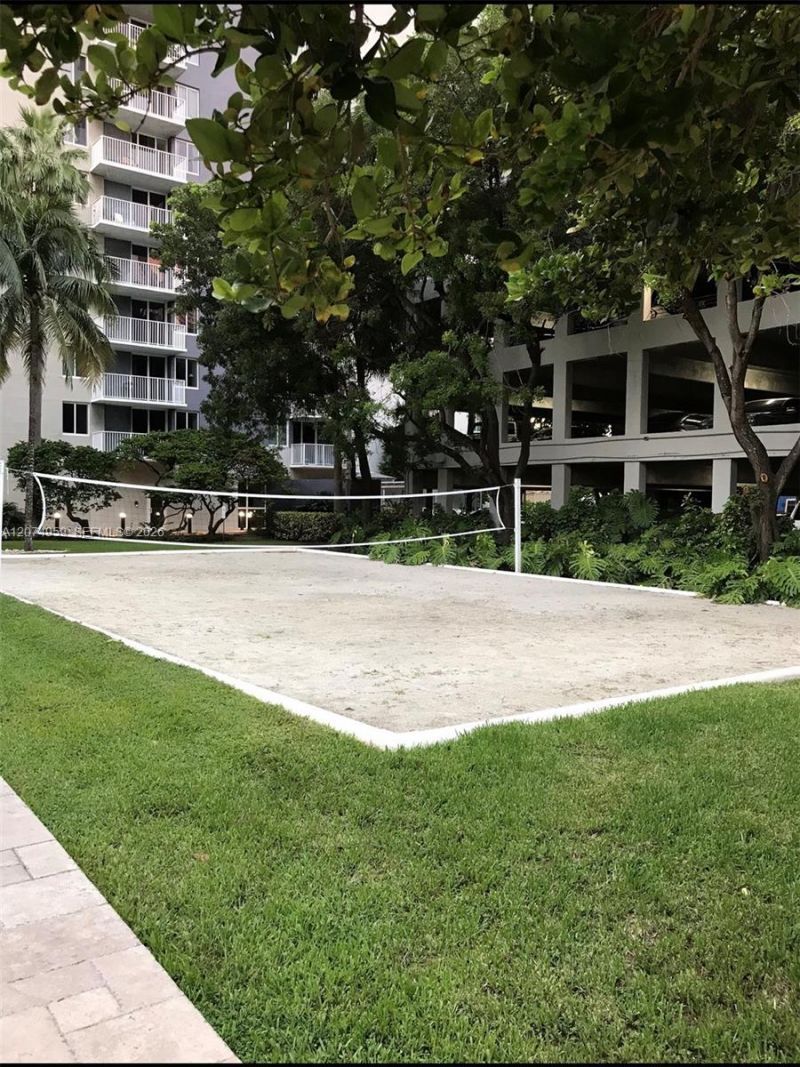 850 N Miami Ave, Unit W-506, Miami, FL 33136 Photo