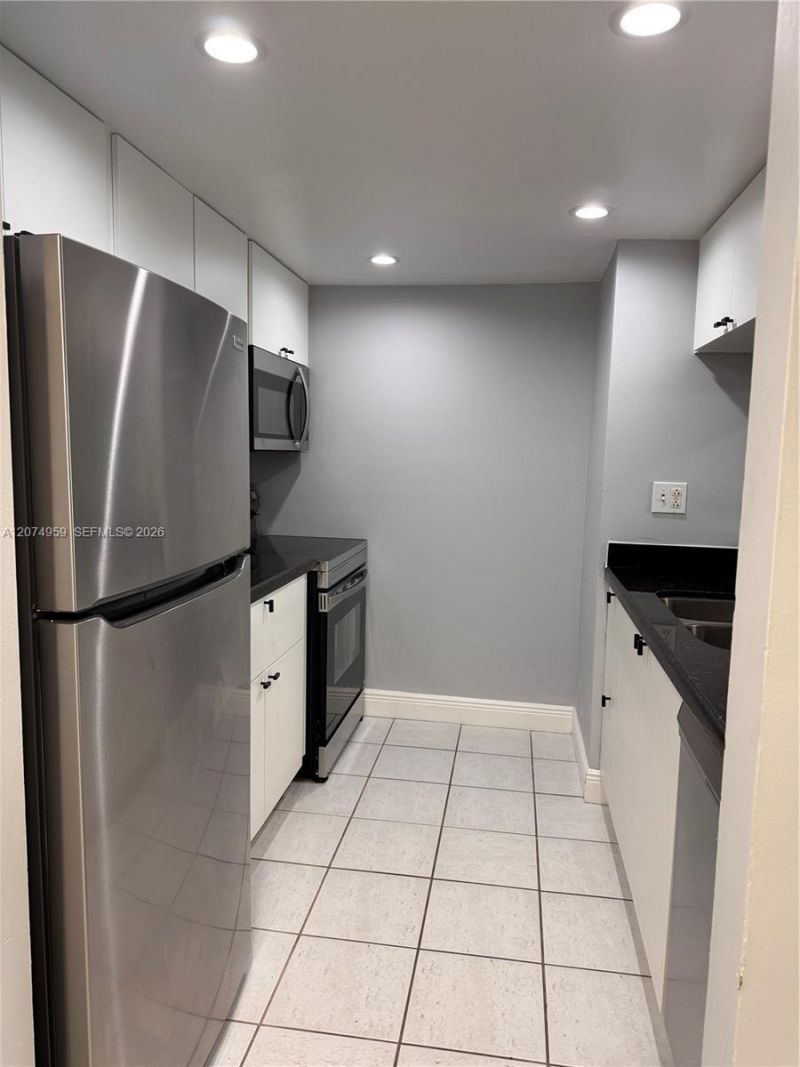 850 N Miami Ave, Unit W-506, Miami, FL 33136 Photo