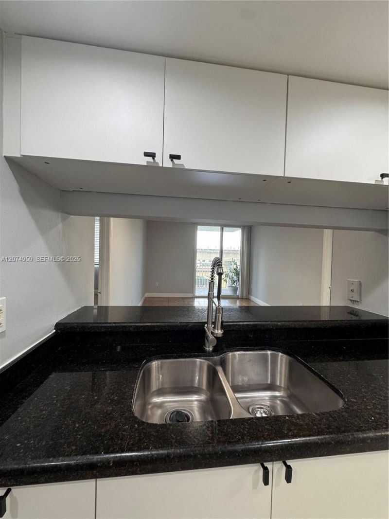 850 N Miami Ave, Unit W-506, Miami, FL 33136 Photo