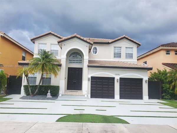 13995 SW 154th St , Unit 1, Miami, FL 33177