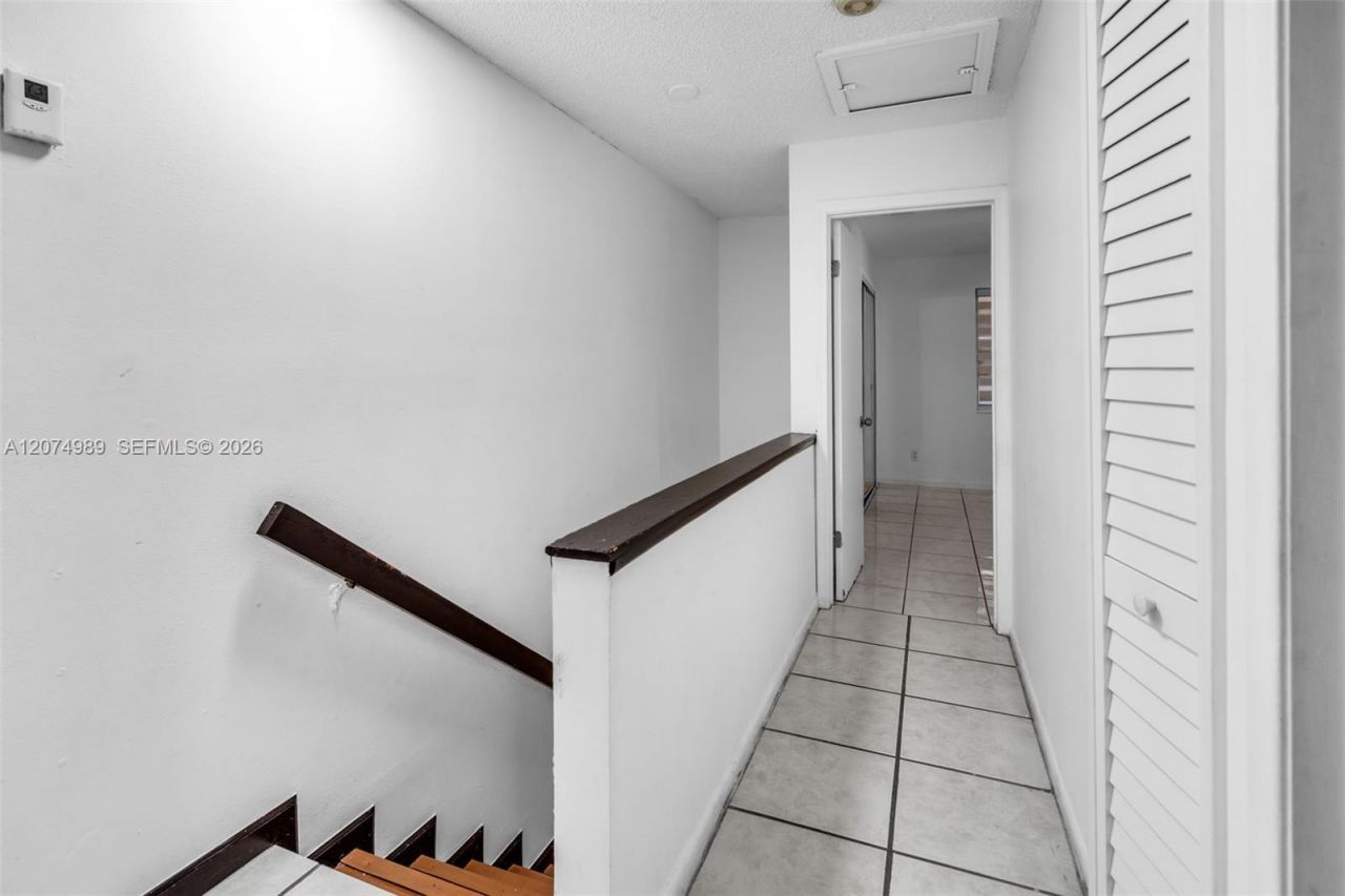 627 W 68th St, Unit 627, Hialeah, FL 33014 Photo