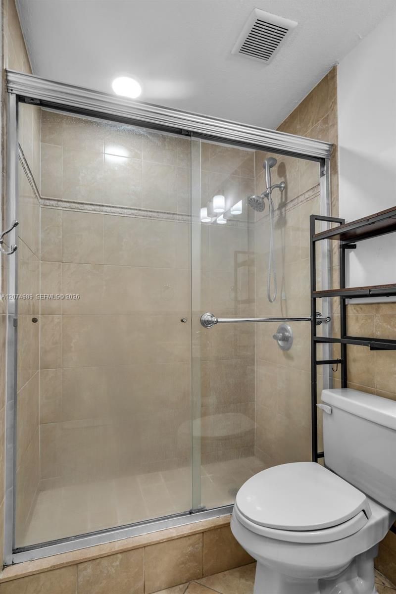 627 W 68th St, Unit 627, Hialeah, FL 33014 Photo