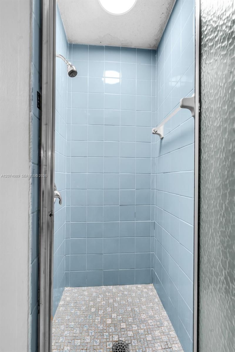 627 W 68th St, Unit 627, Hialeah, FL 33014 Photo