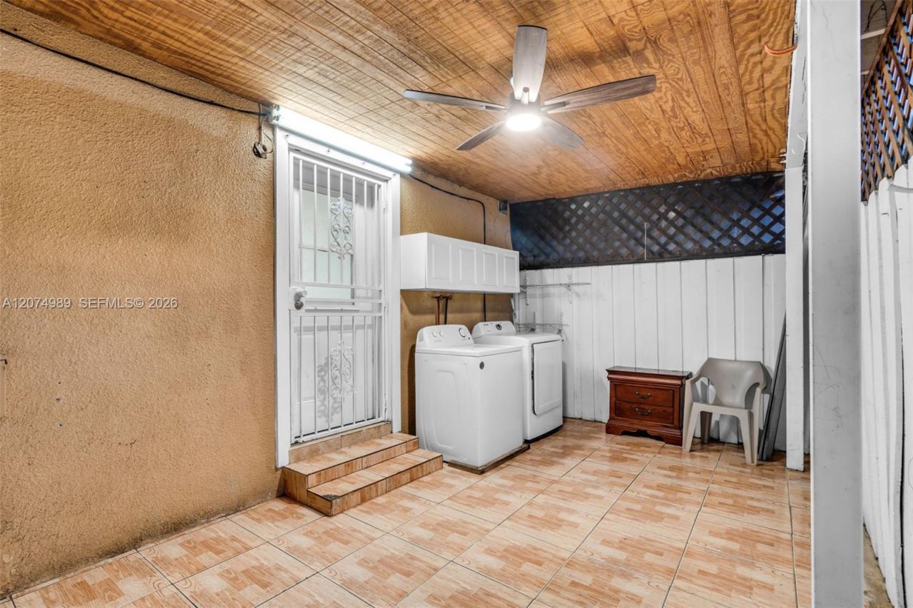 627 W 68th St, Unit 627, Hialeah, FL 33014 Photo