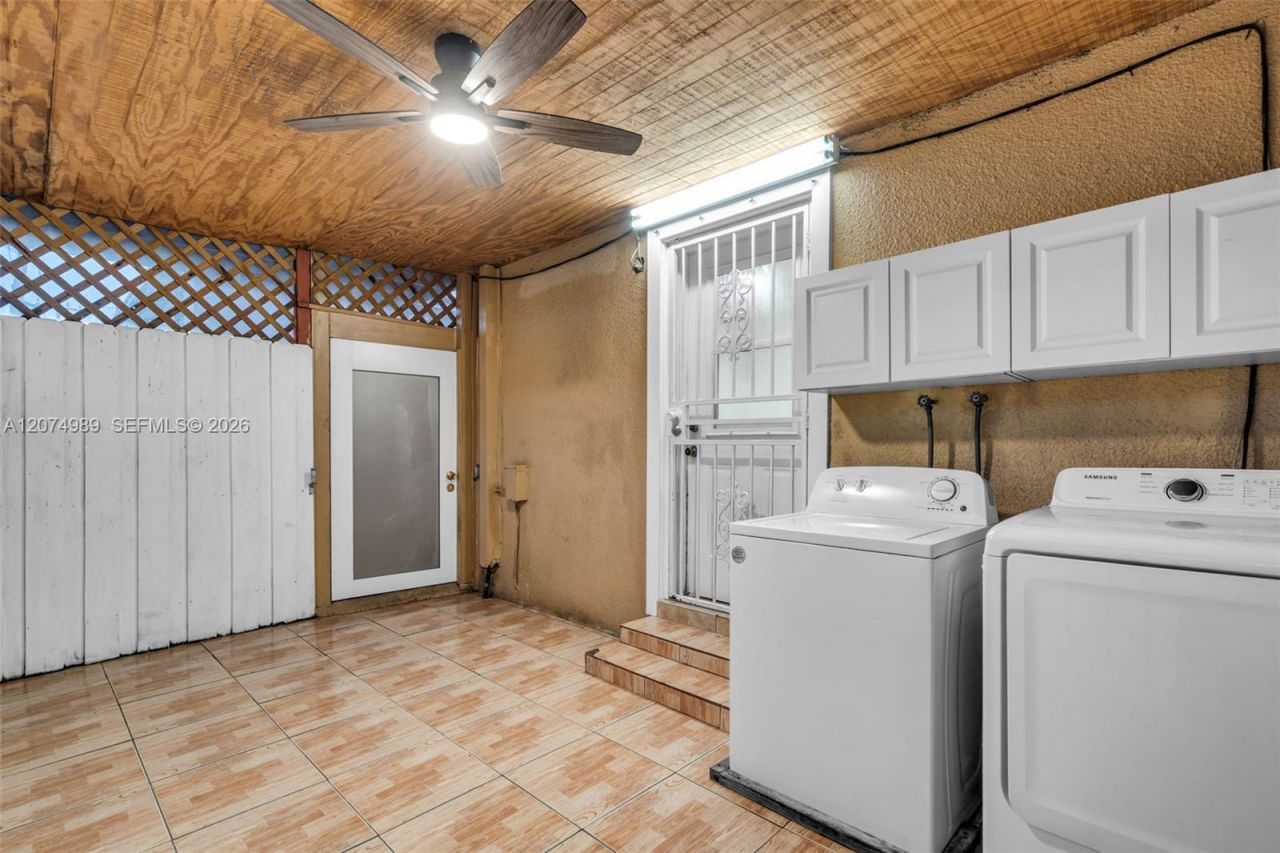 627 W 68th St, Unit 627, Hialeah, FL 33014 Photo