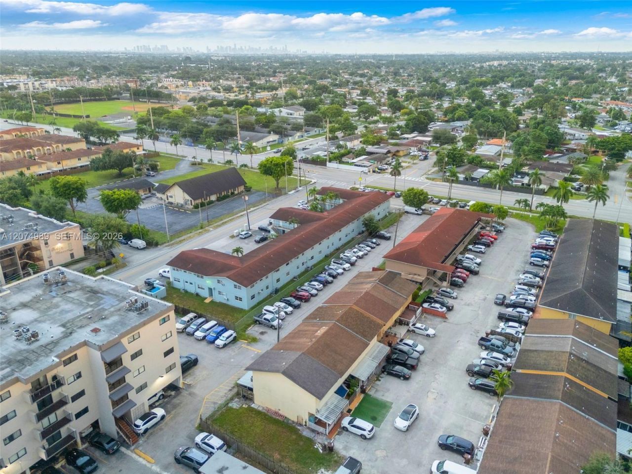 627 W 68th St, Unit 627, Hialeah, FL 33014 Photo