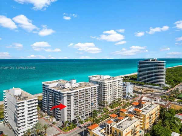 8877 Collins Ave , Unit 704, Surfside, FL 33154