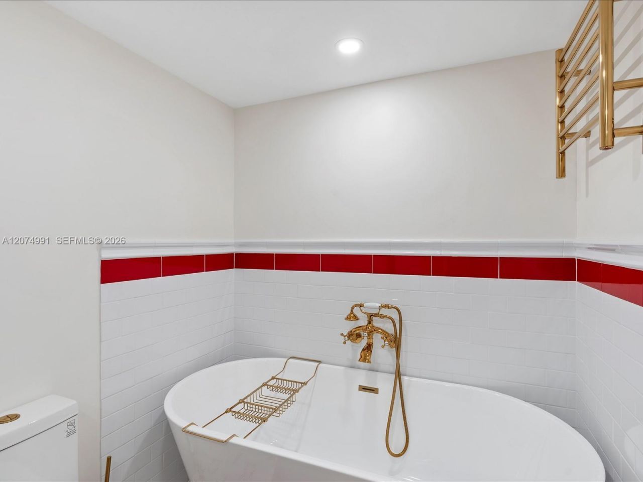 8877 Collins Ave , Unit 704, Surfside, FL 33154 Photo