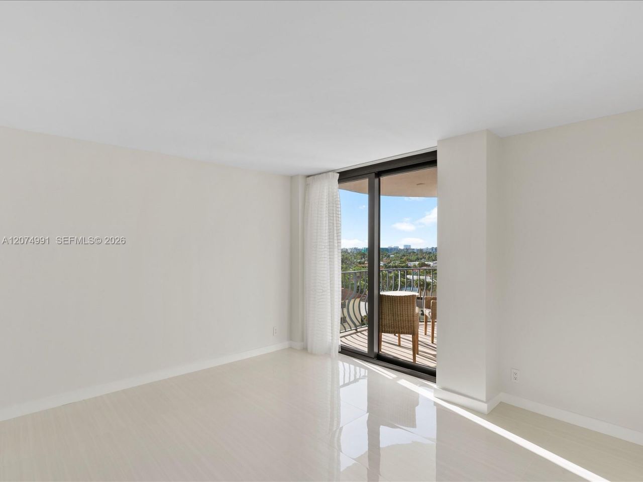 8877 Collins Ave , Unit 704, Surfside, FL 33154 Photo
