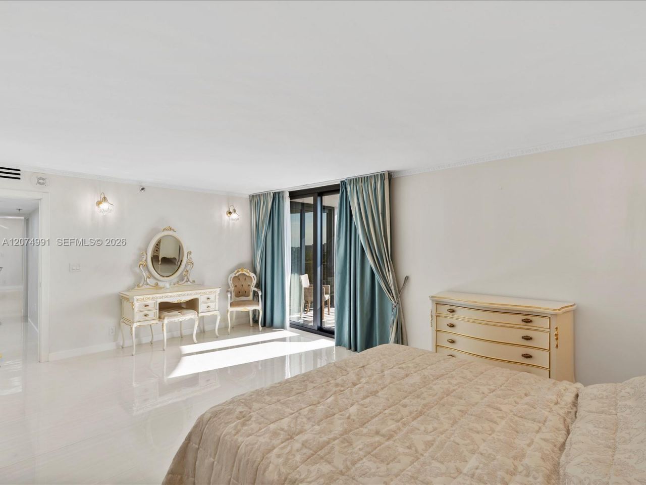 8877 Collins Ave , Unit 704, Surfside, FL 33154 Photo