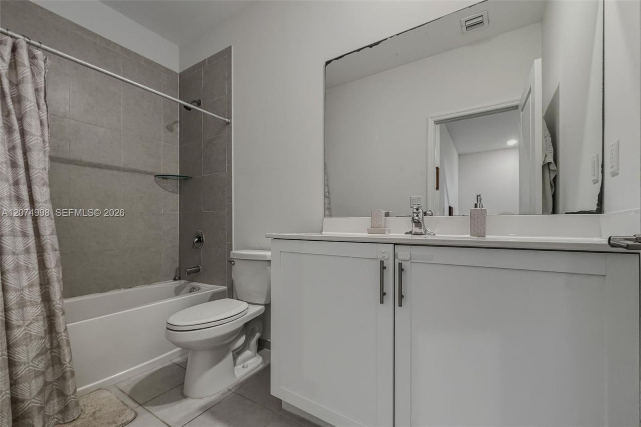 10009 SW 228th Ter , Unit ., Miami, FL 33190 Photo