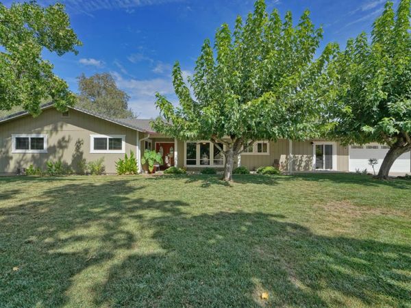4581 Studebaker Rd, Placerville, CA 95667