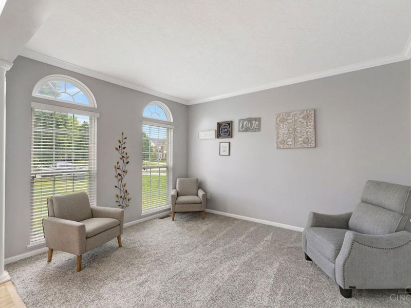 5170 Poets Way, Liberty Township, OH 45011 Photo 2