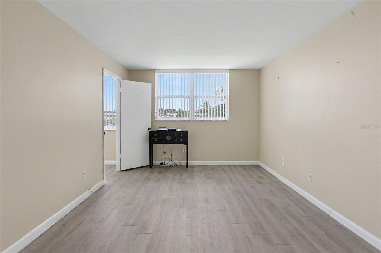 4720 Locust Street Ne, Unit 206, Saint Petersburg, FL 33703 Photo