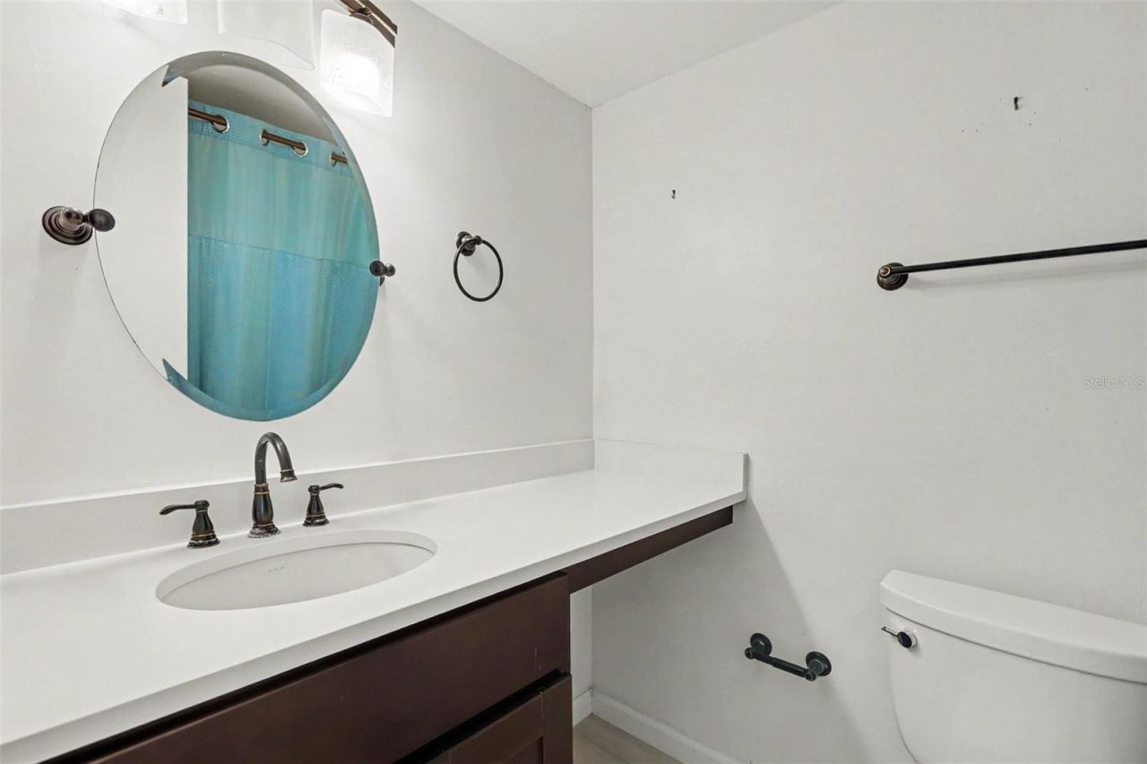 4720 Locust Street Ne, Unit 206, Saint Petersburg, FL 33703 Photo