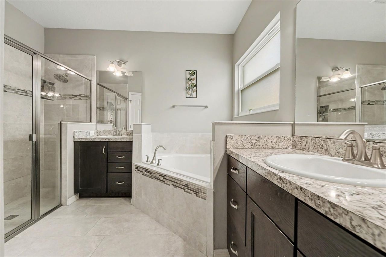 13144 Laurel Crest Court , Grand Island, FL 32735 Photo