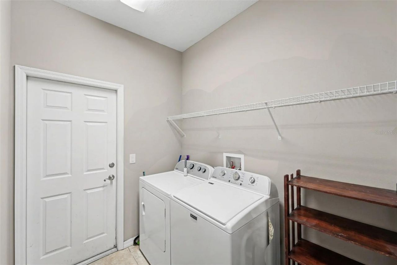 13144 Laurel Crest Court , Grand Island, FL 32735 Photo