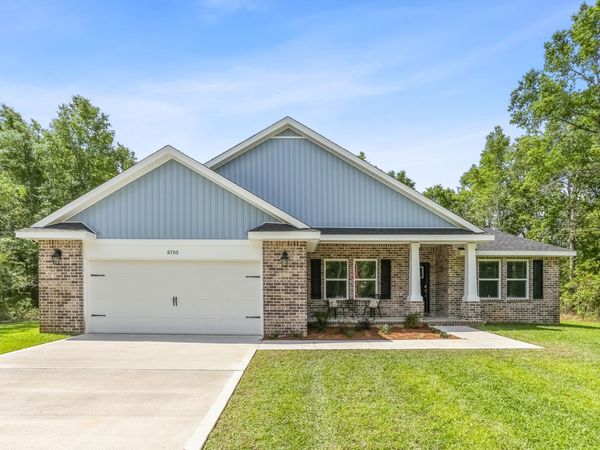 7519 Hatteras Drive, Navarre, FL 32566