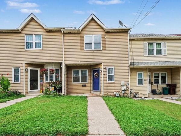 215 COATES STREET, BRIDGEPORT, PA 19405